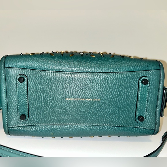 Coach Prairie Rivets Rogue 25 - Picture 4 of 9